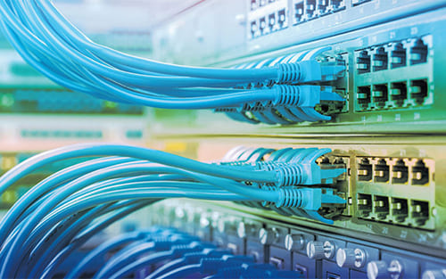 technician performing CCTV installation – best CCTV company in Dubai